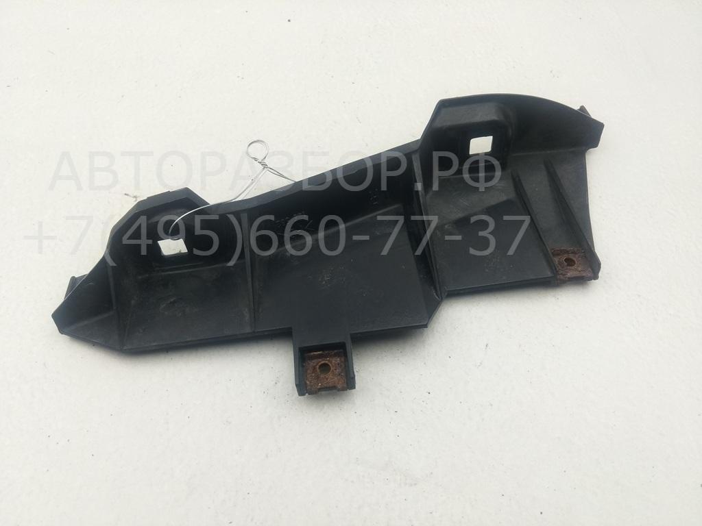 Кронштейн фар правый