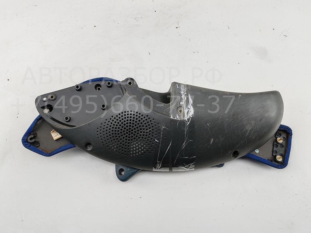 Обшивка двери передней левой