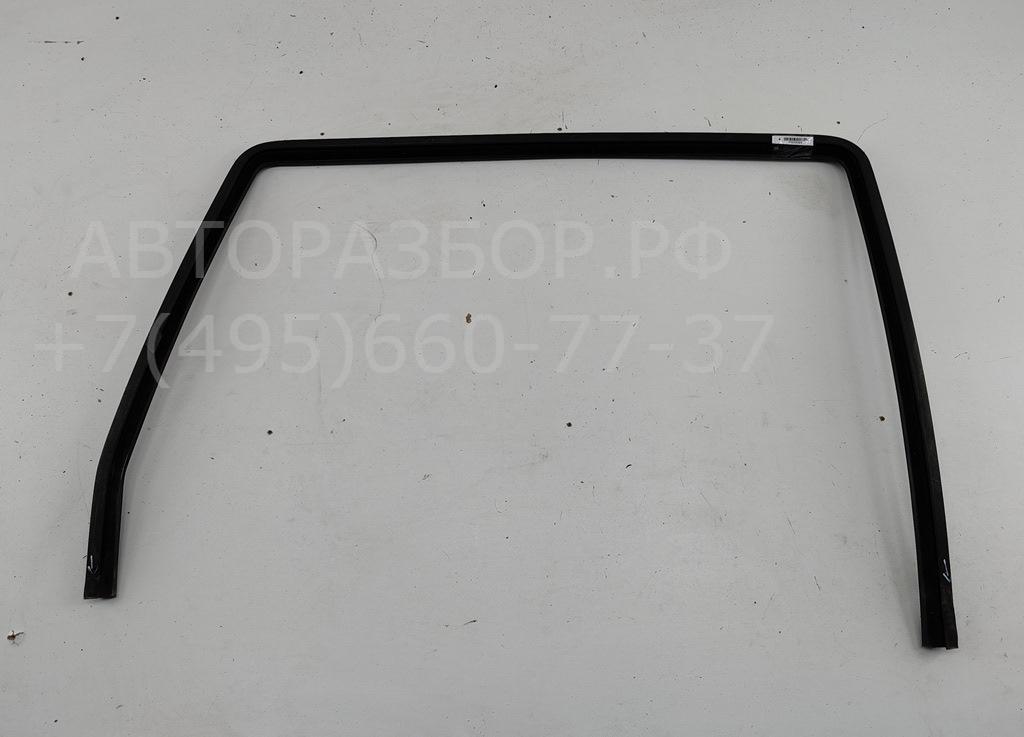 Уплотнитель двери