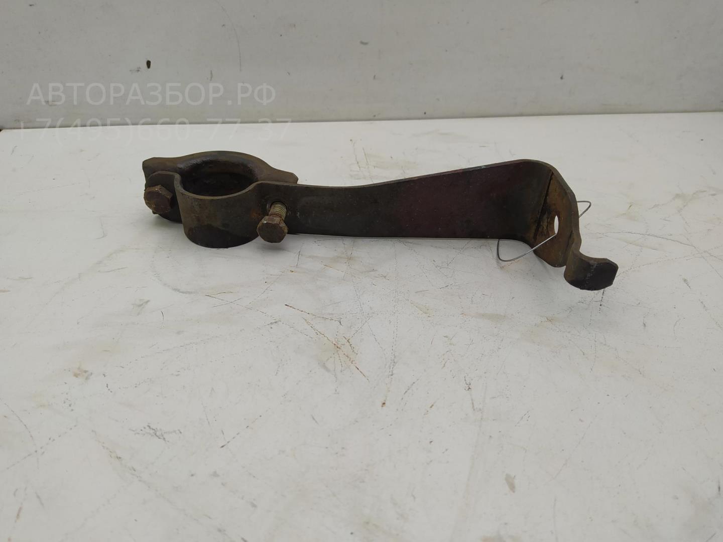 Стойка переднего стабилизатора