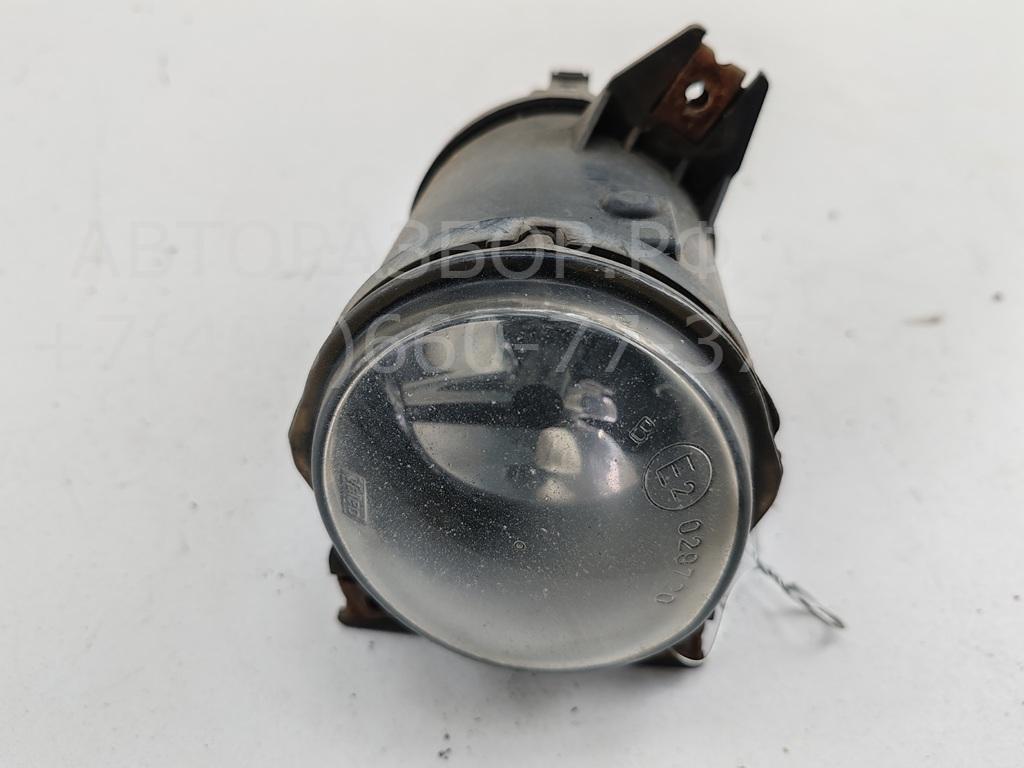 Фара противотуманная правая