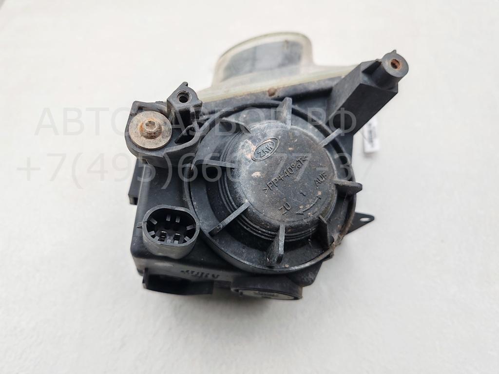 Фара противотуманная правая