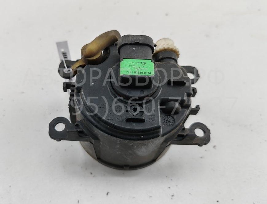 Фара противотуманная правая