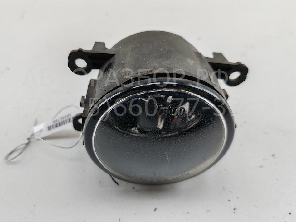 Фара противотуманная правая