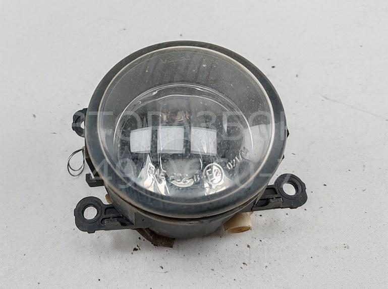 Фара противотуманная левая