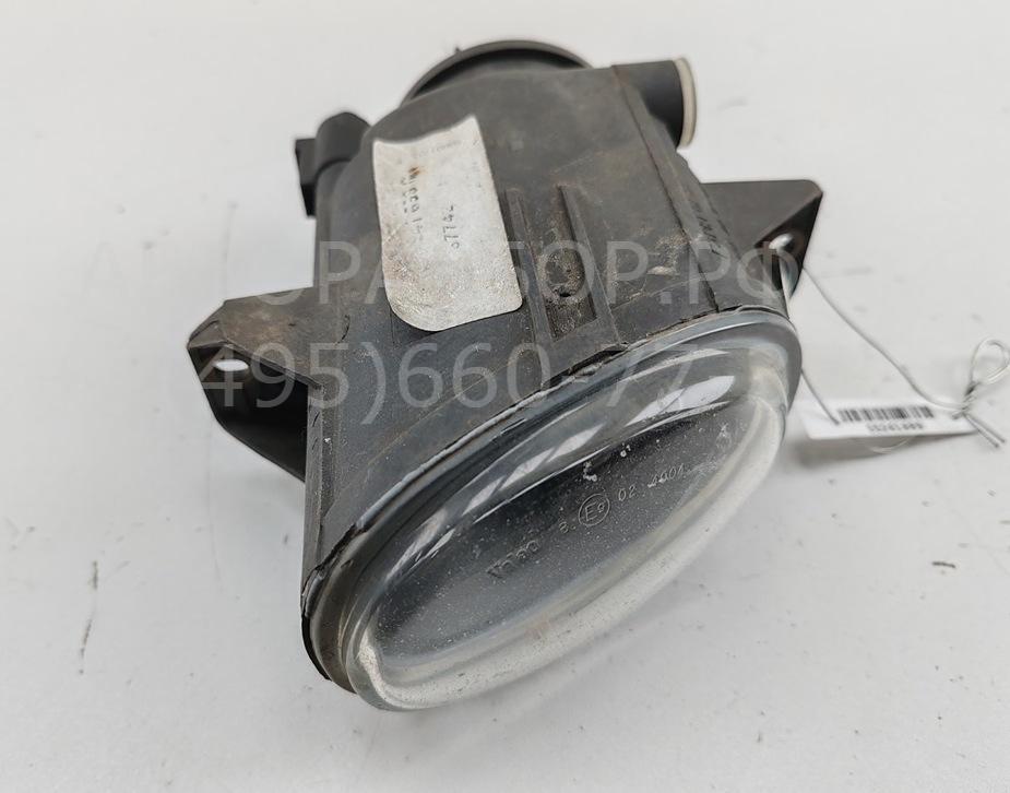 Фара противотуманная левая