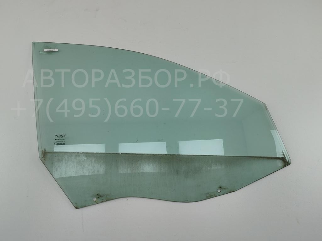Стекло двери передней правой