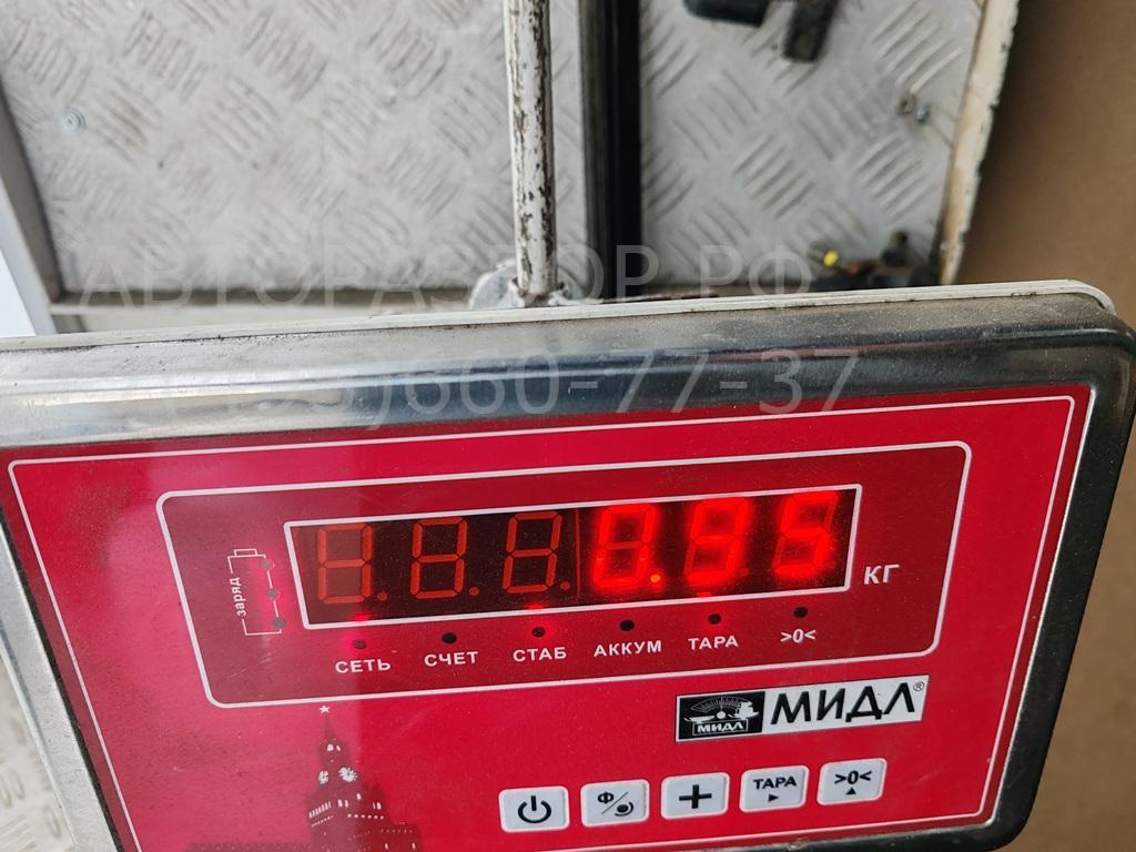 Планка под фару левая