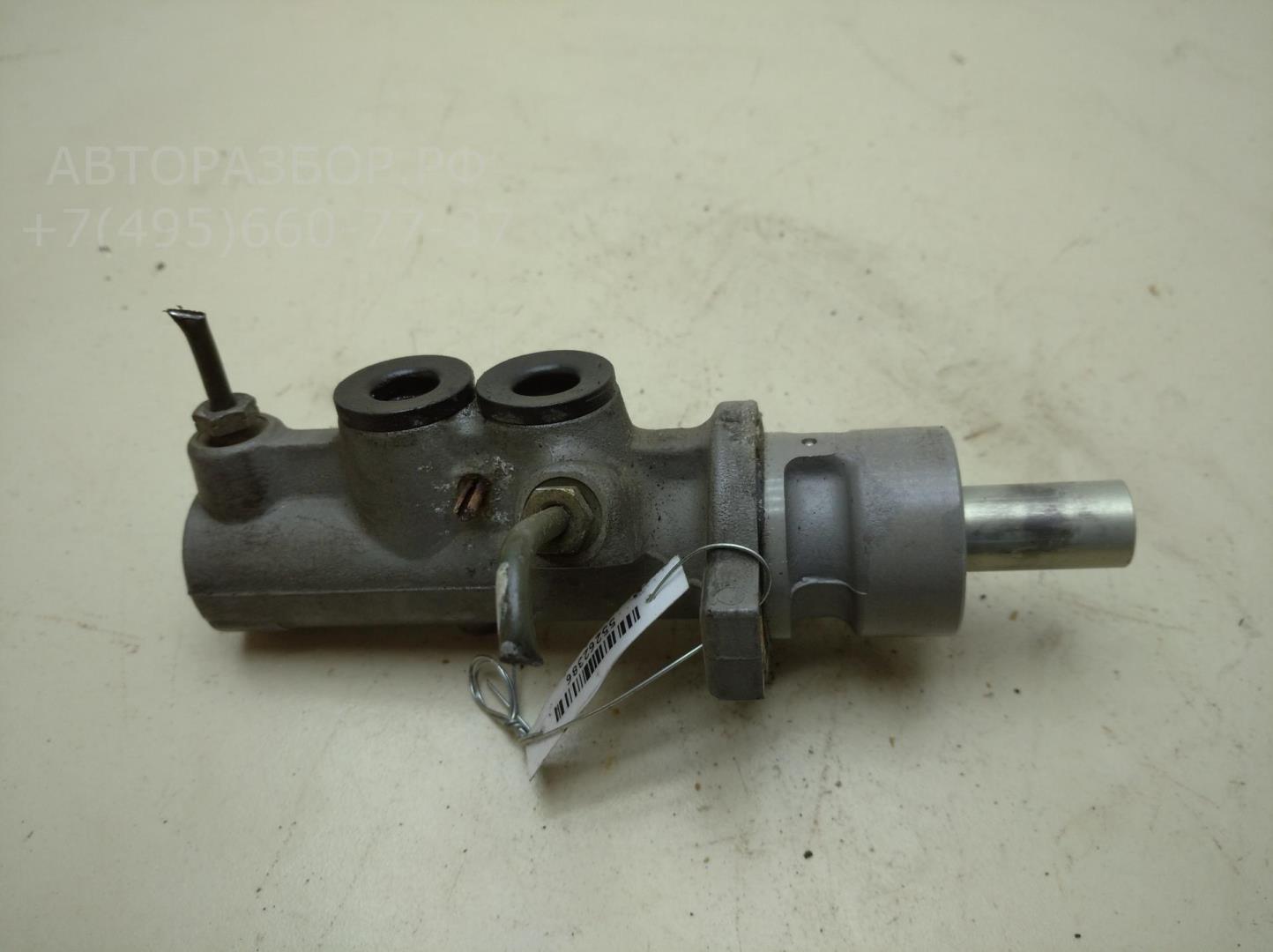 Цилиндр тормозной главный