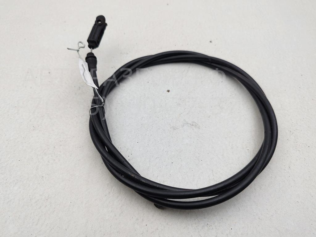 Трос открывания капота