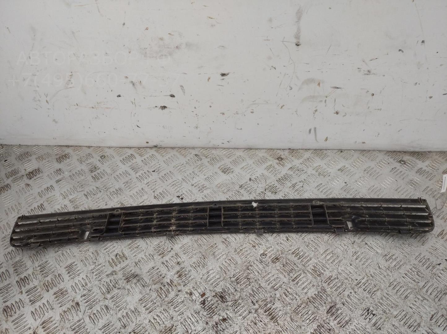 Решетка в капот