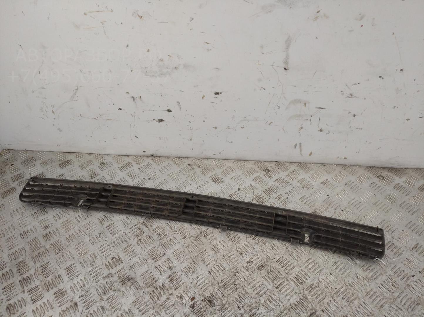 Решетка в капот