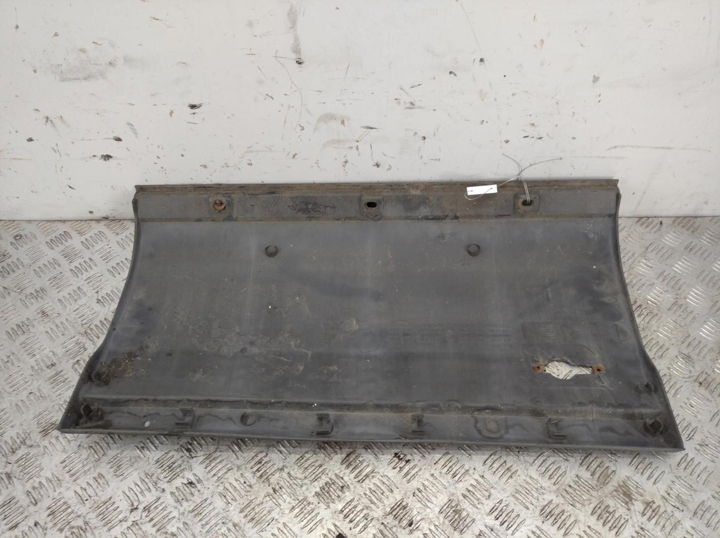 Накладка (кузов наружные)