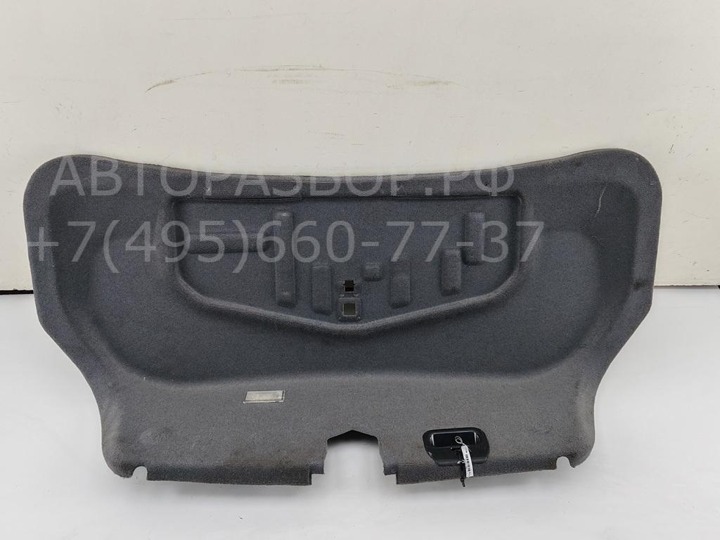 Обшивка крышки багажника