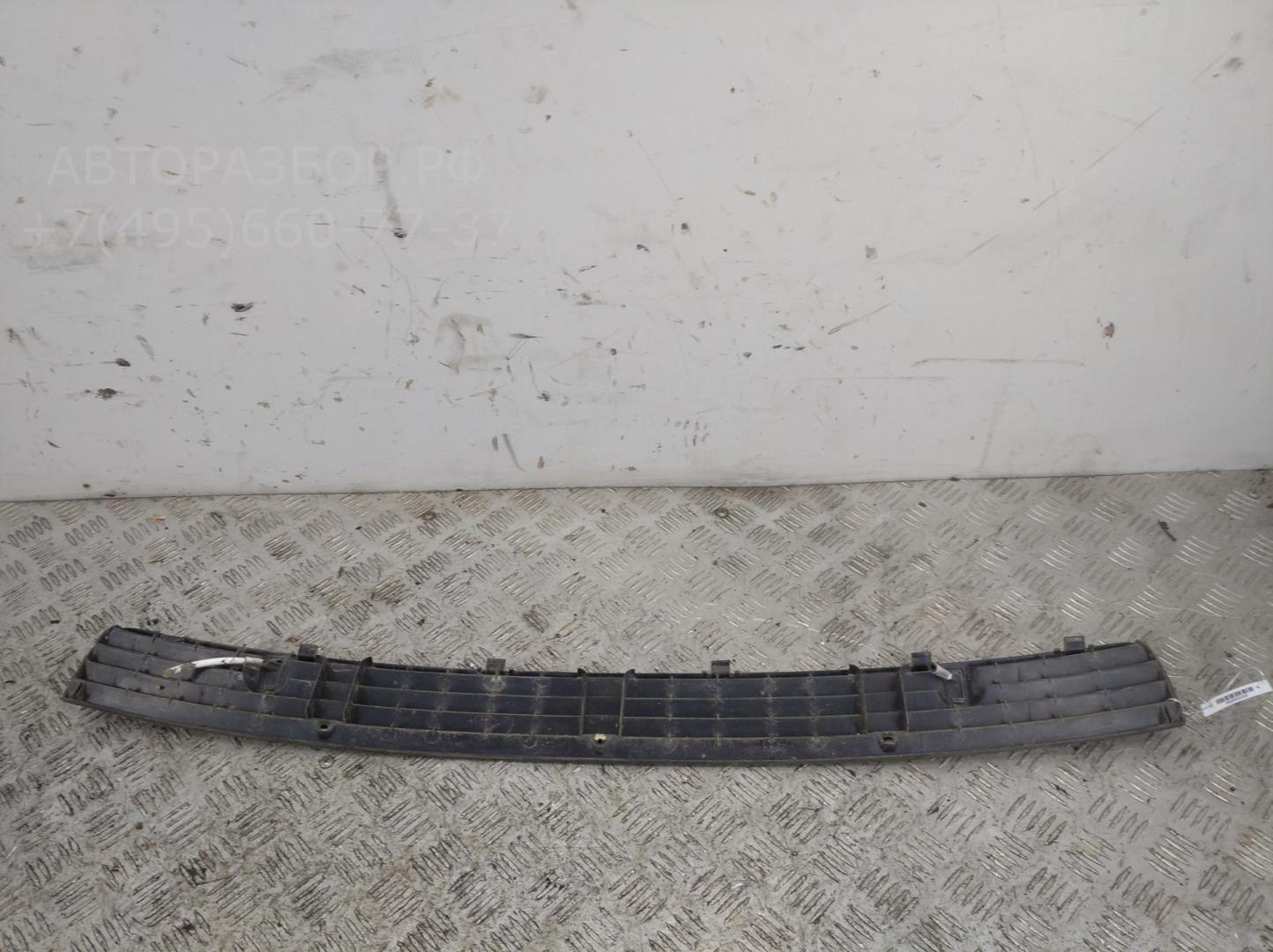 Решетка в капот