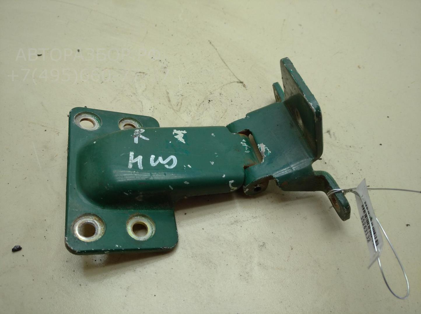 Петля двери