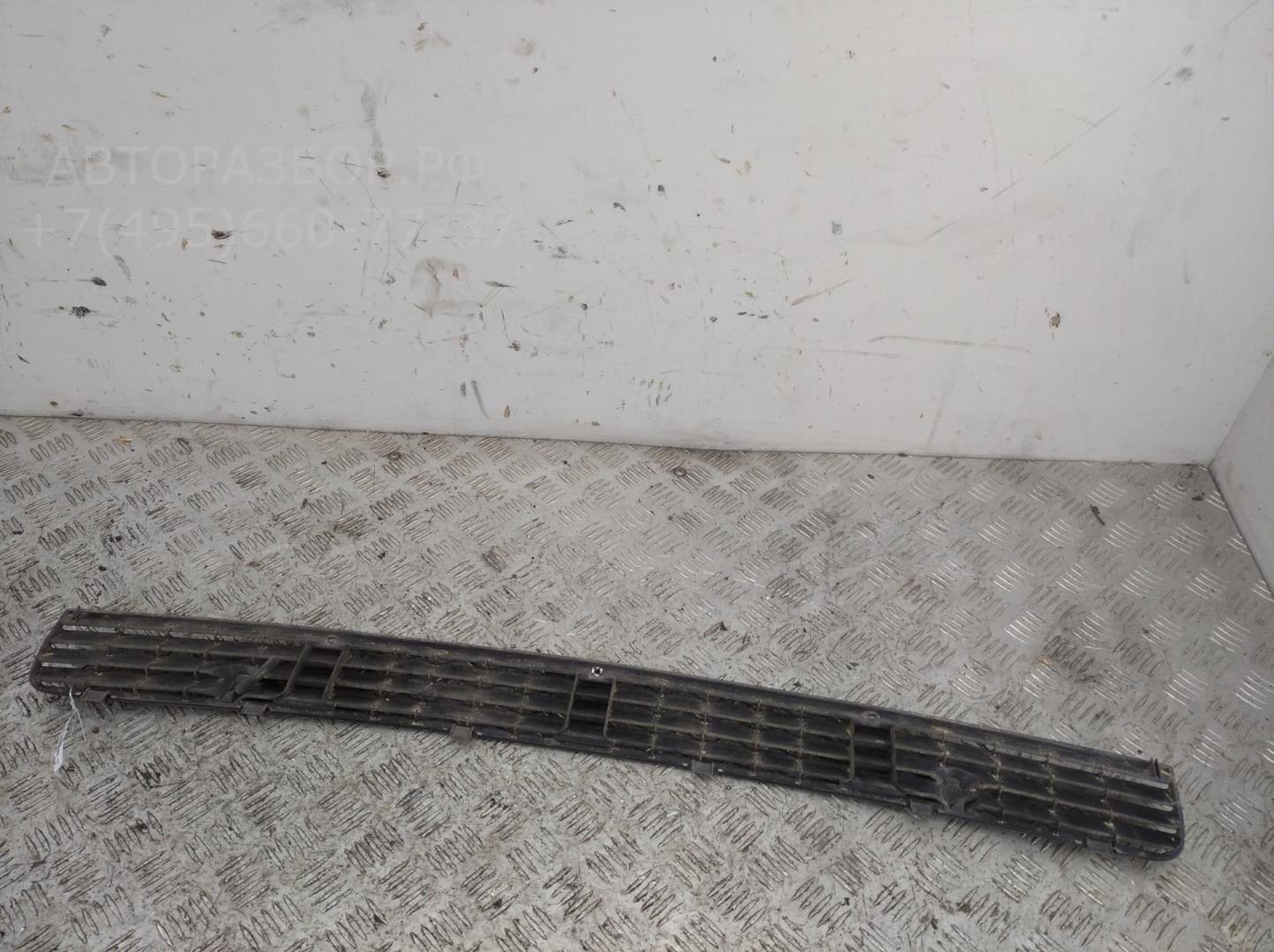 Решетка в капот