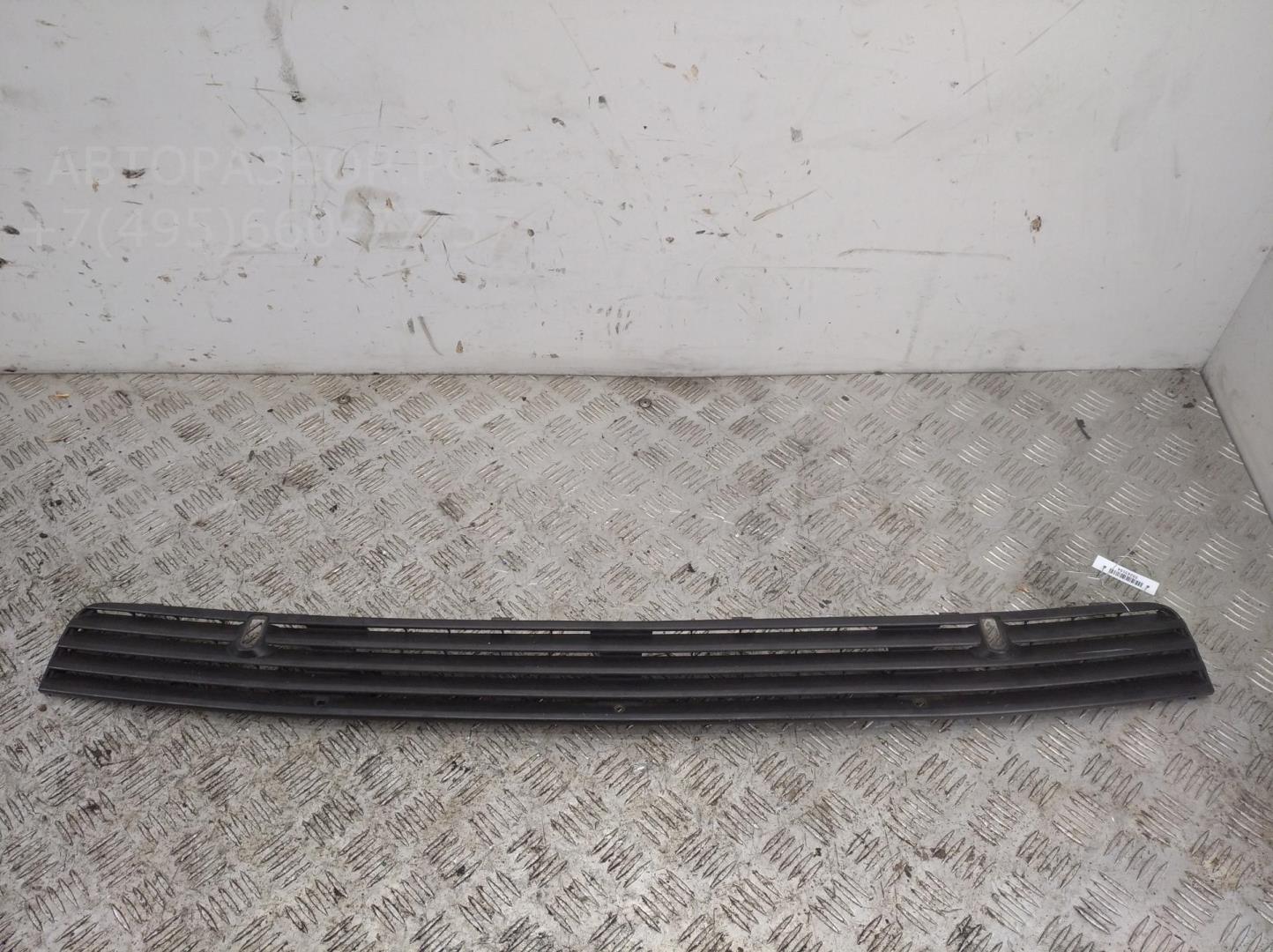 Решетка в капот