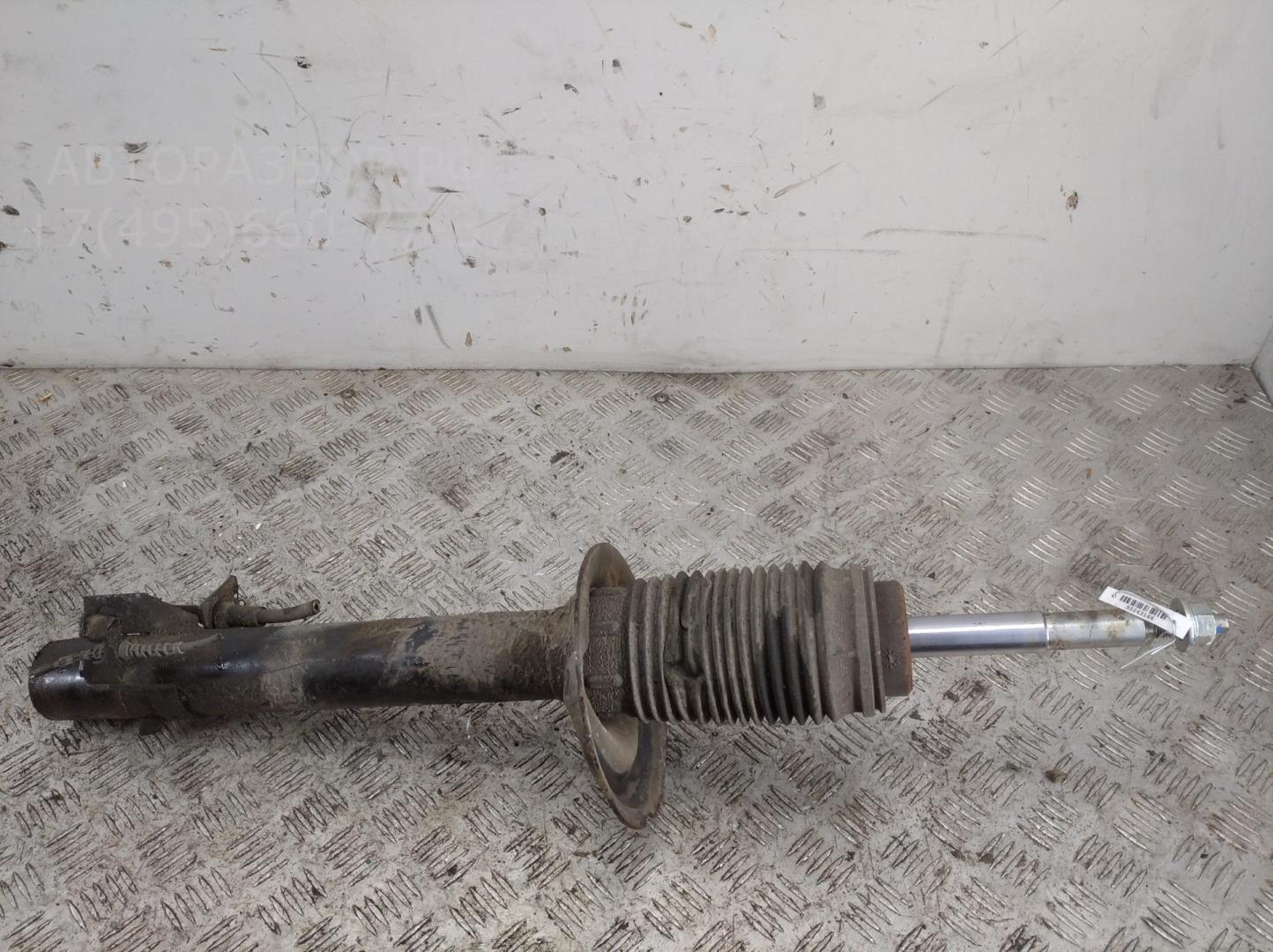 Амортизатор передний правый