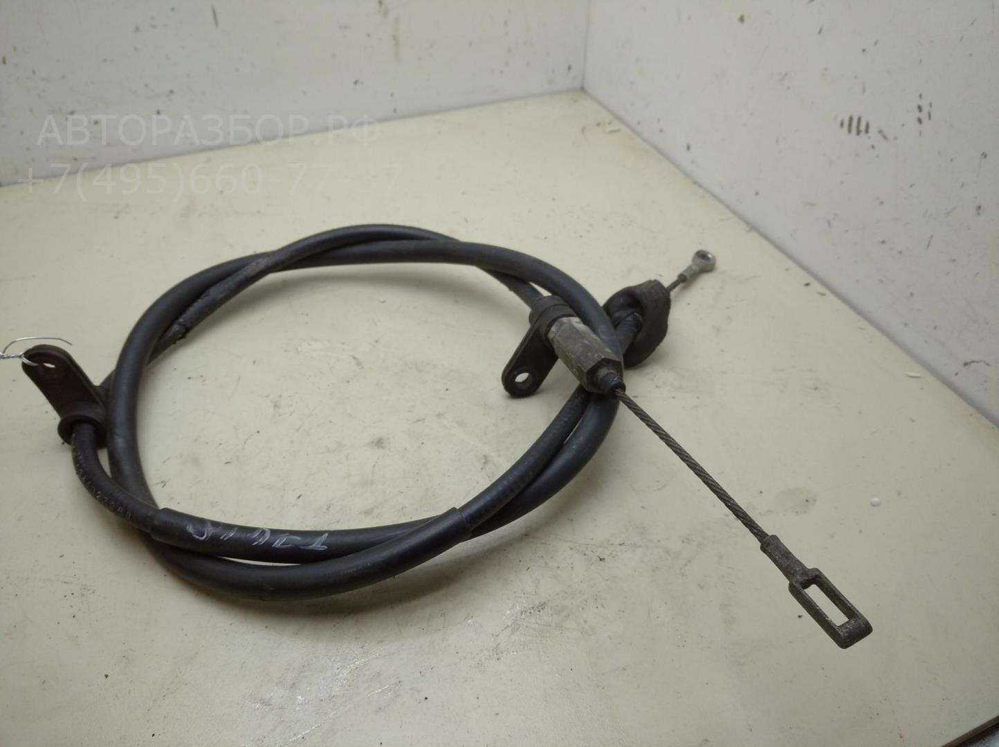 Трос стояночного тормоза