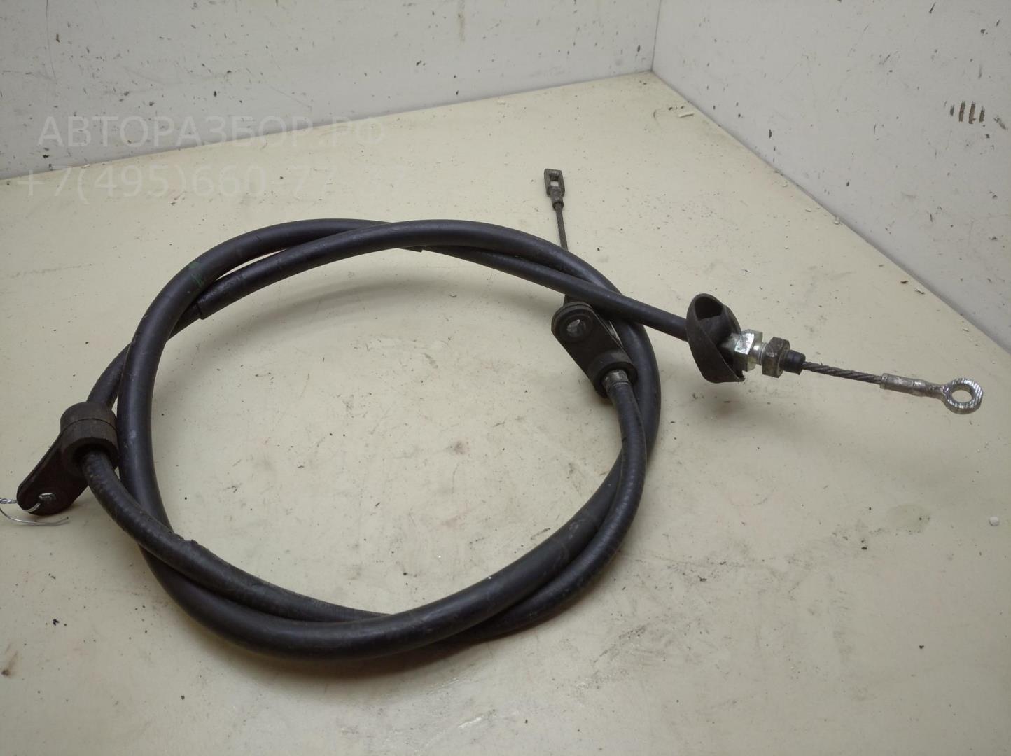 Трос стояночного тормоза