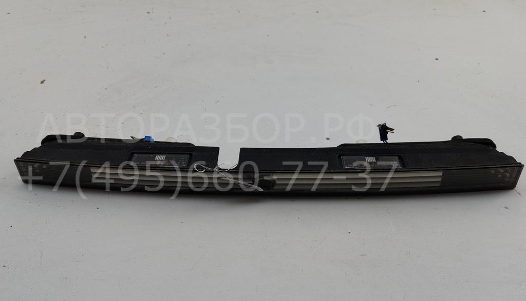 Фонарь подсветки номера