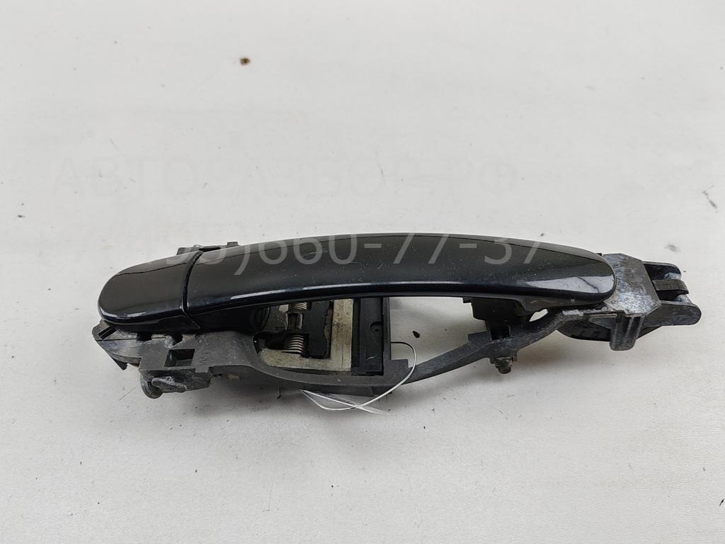 Ручка двери передней наружная правая