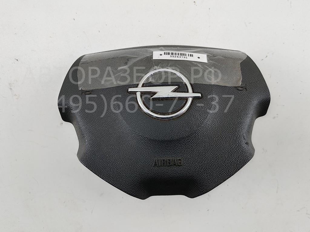 Подушка безопасности в рулевое колесо