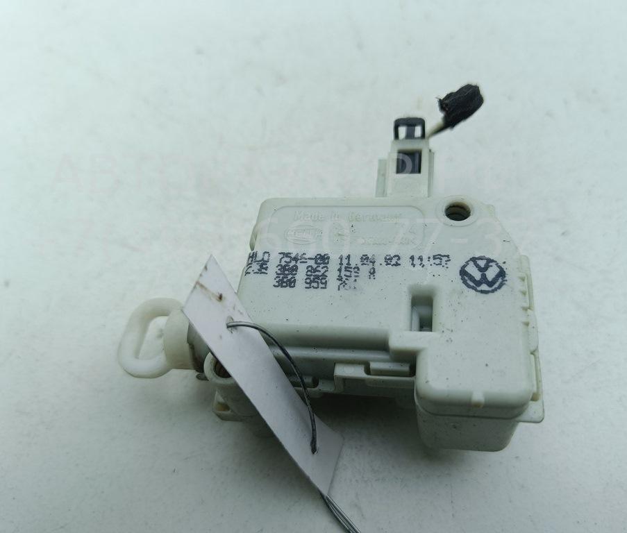 Активатор замка багажника