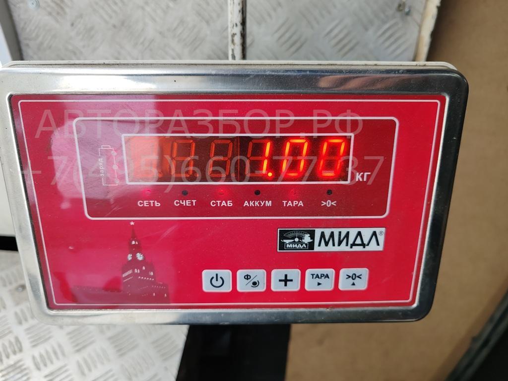 Стекло двери задней левой (форточка)