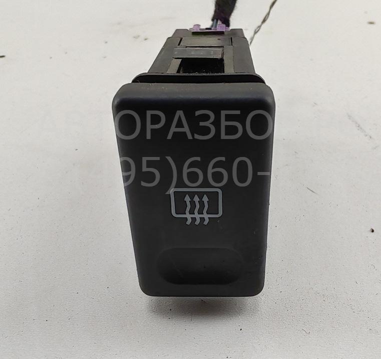 Кнопка обогрева сидений