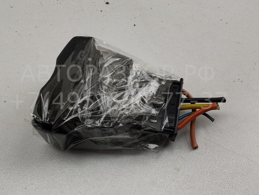 Кнопка стеклоподъемника