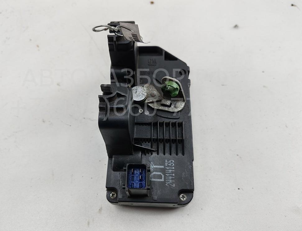 Замок двери задней правой