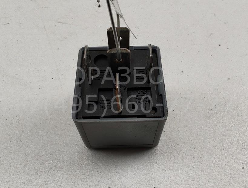 Реле втягивающее