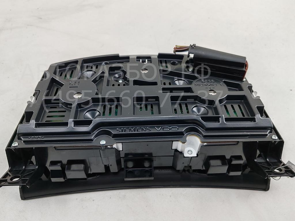 Панель приборов