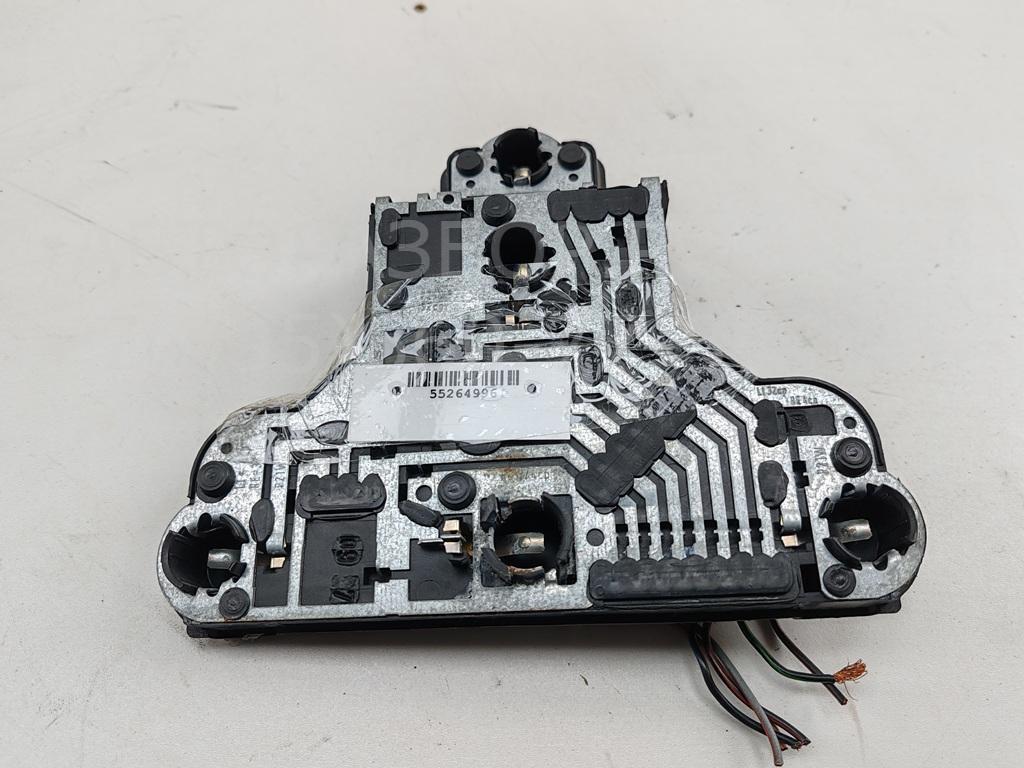 Плата заднего фонаря правого