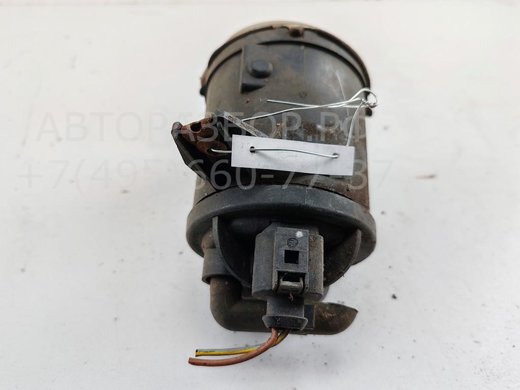 Фара противотуманная правая