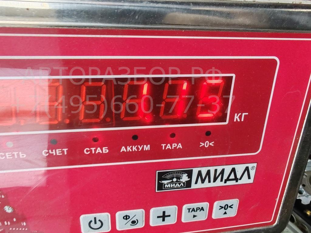 Молдинг двери передней левой