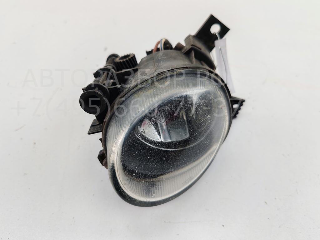 Фара противотуманная правая