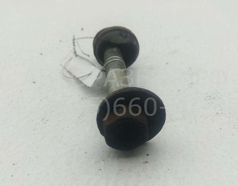 Болт развала задних колес