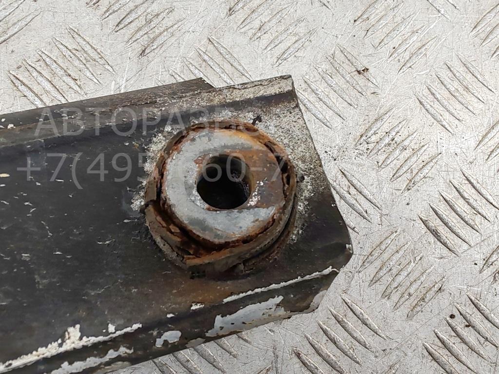 Рычаг задний левый