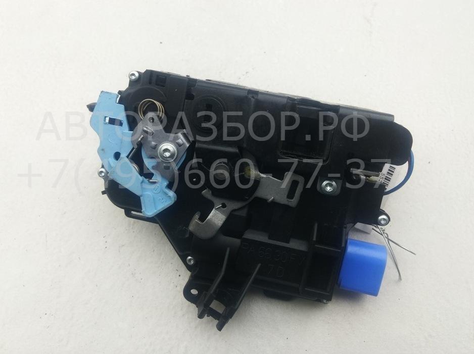 Замок двери задней правой