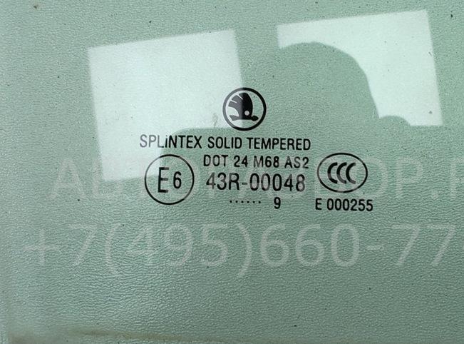 Стекло двери задней правой