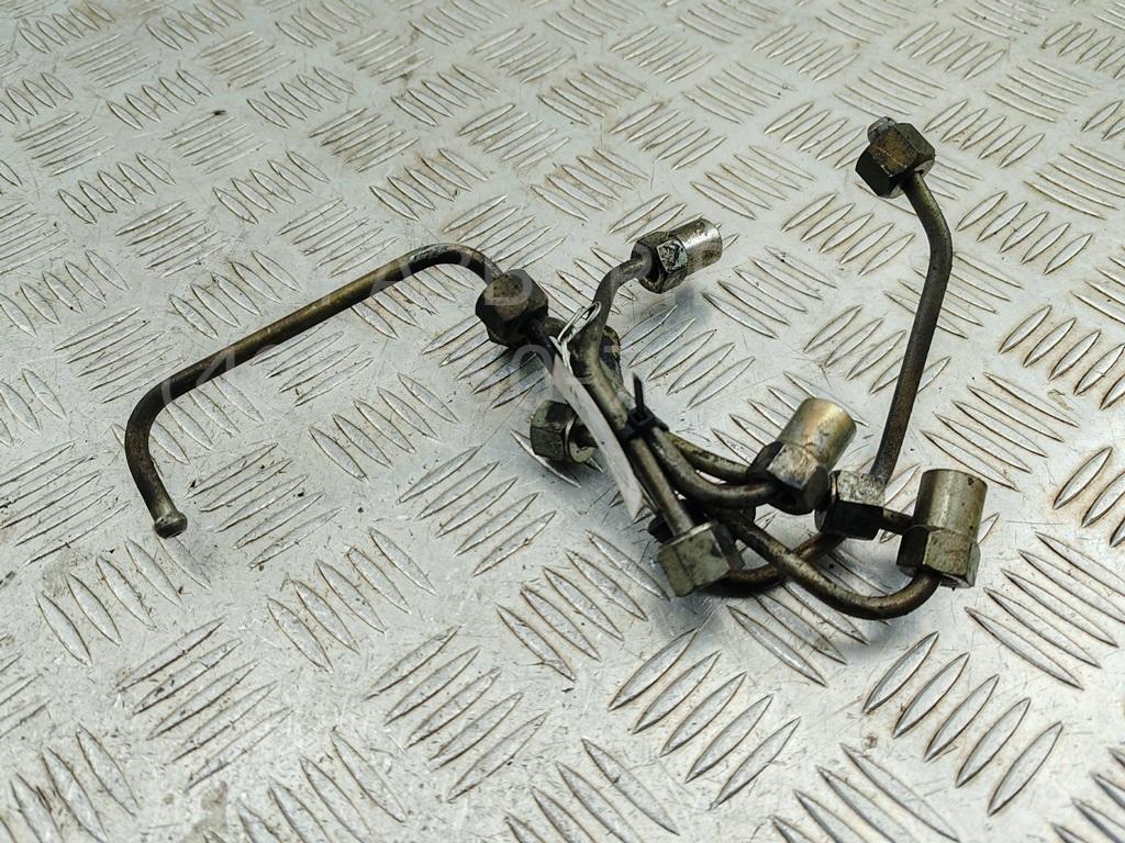 Трубка топливная