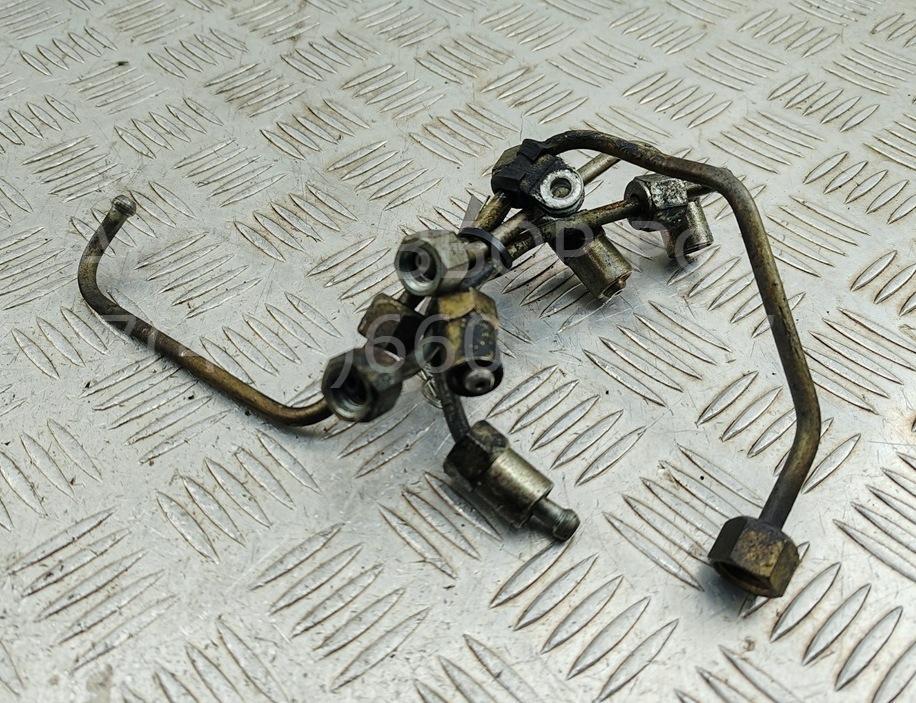 Трубка топливная