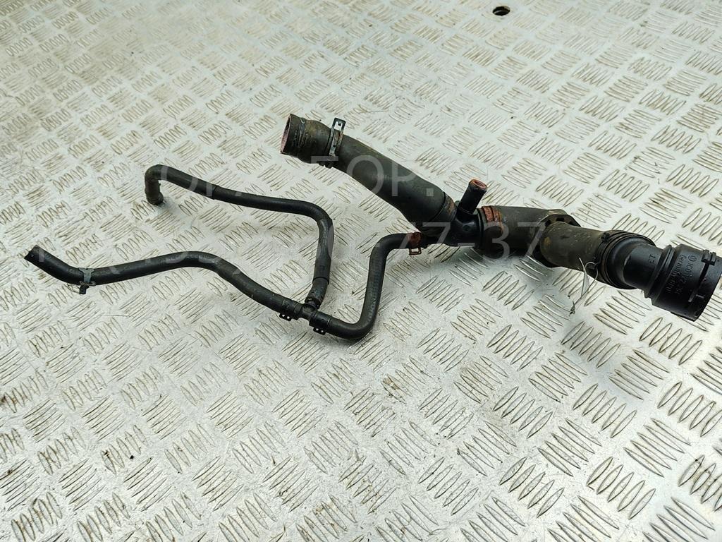 Патрубок радиатора