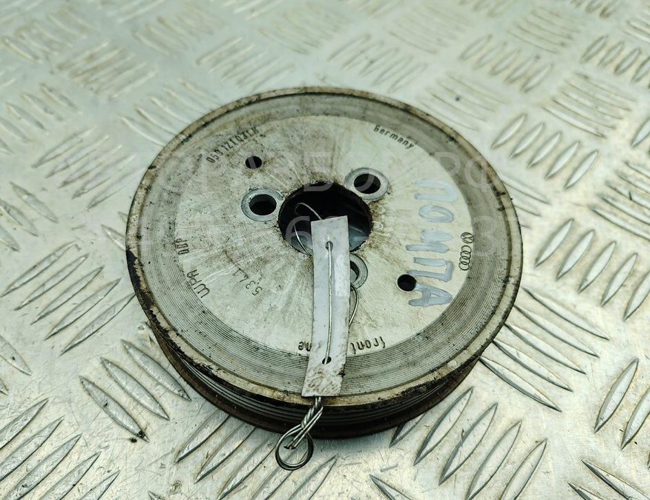 Шкив водяного насоса (помпы)