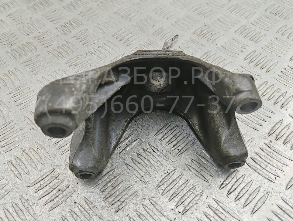 Кронштейн двигателя левый