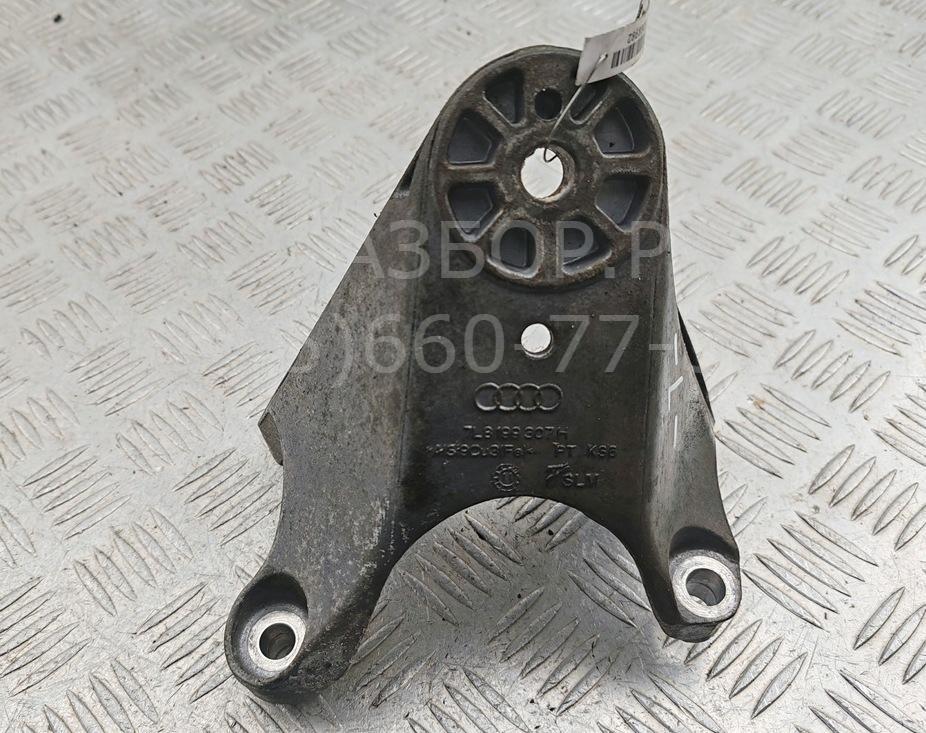 Кронштейн двигателя левый