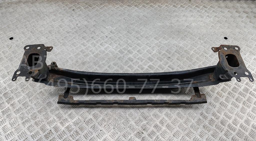 Усилитель переднего бампера